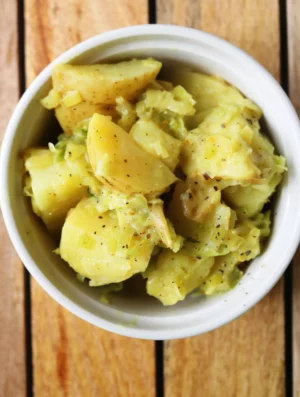Creamy Coconut Curry Potatoes